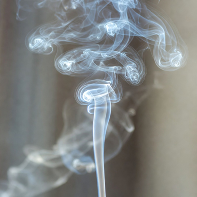 Slow motion fumaça incenso